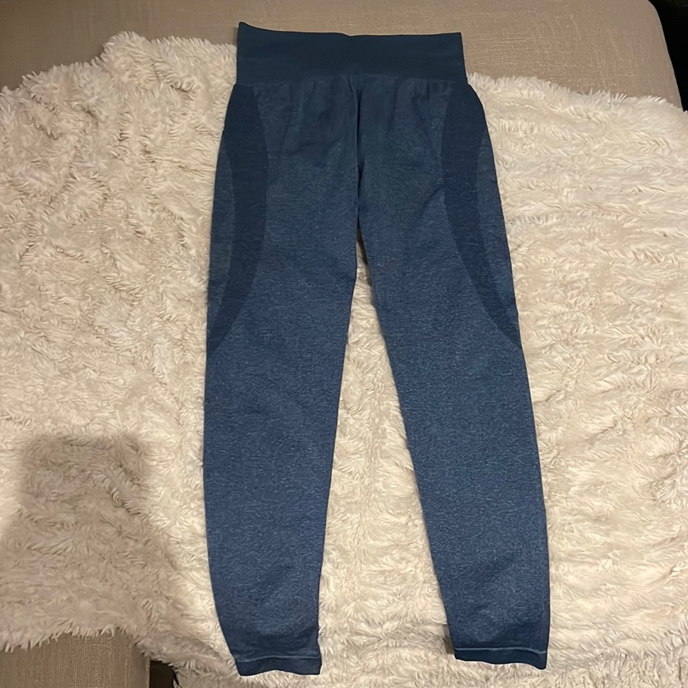 NWOT NVGTN Contour Seamless Leggings